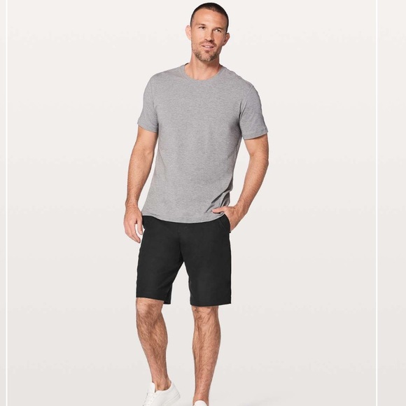 Lululemon‎ Commission Short Relaxed Warpstreme 11" Black 30 - Picture 1 of 8